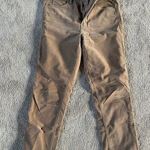 GAP Men's Tan/Brown Chino Pants